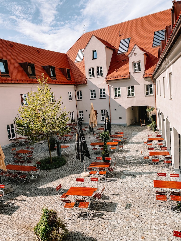 Innenhof Hotel Alte Posthalterei Zusmarshausen