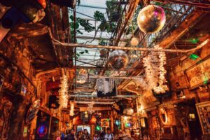 Budapest Alternative Szene im jüdischen Viertel - Elisabethstadt Szimpla kert