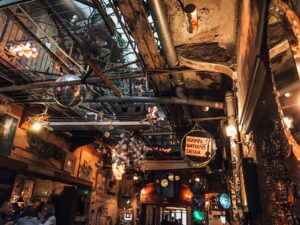 Budapest Alternative Szene im jüdischen Viertel - Elisabethstadt Szimpla kert