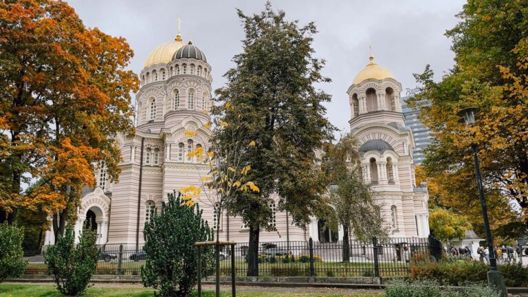 Russisch-Orthodoxe Geburtskathedrale Riga