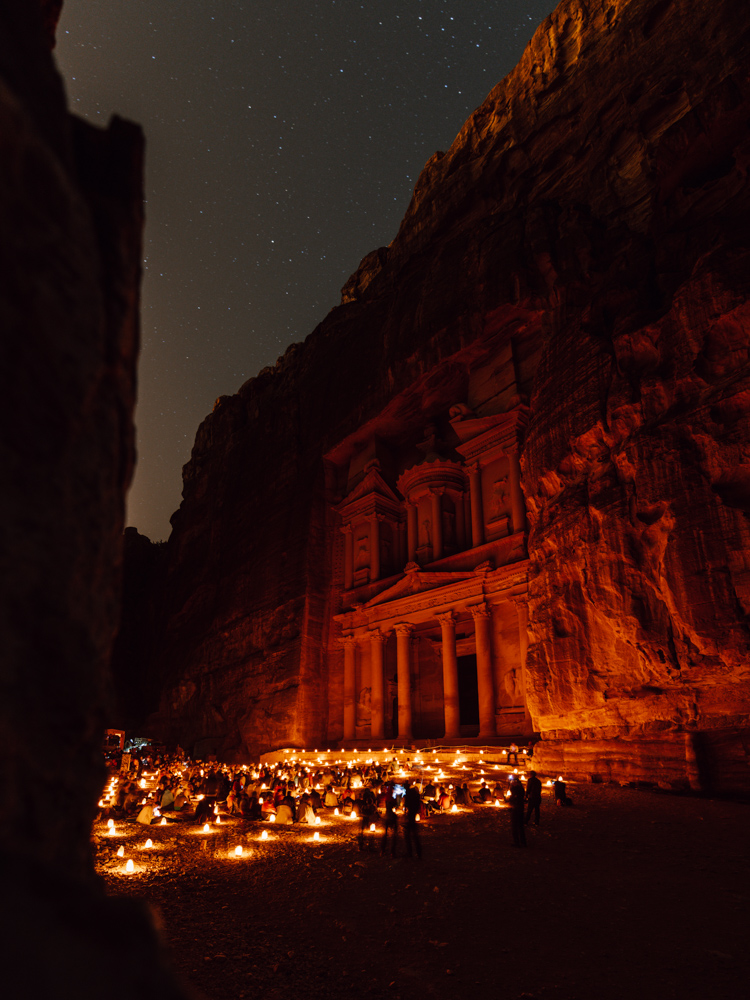 Jordanien Petra by Night Petra bei Nacht