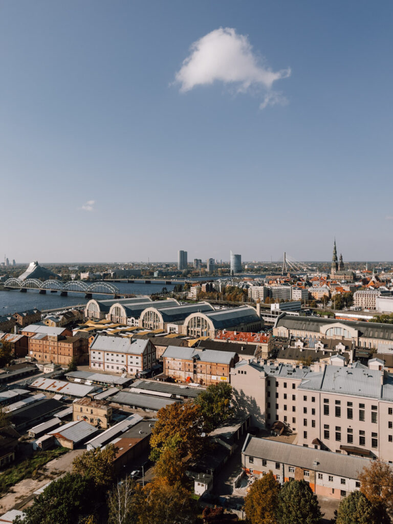 Aussichtsplattform der Lettischen Akademie der Wissenschaft Riga Sehenswürdigkeiten