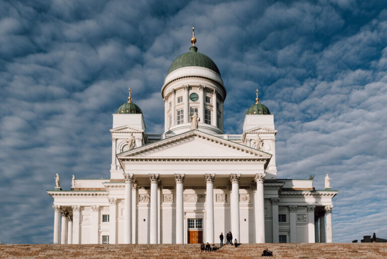 Städtereise Tallinn Helsinki Fähre Dom