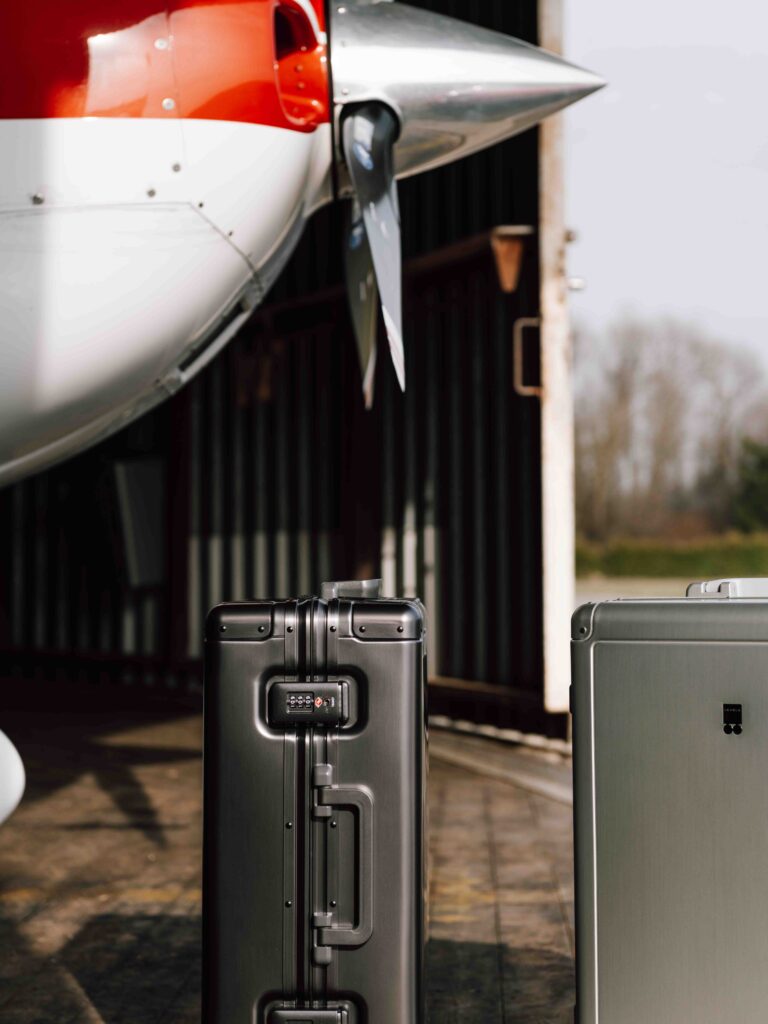 Koffer Gibraltar Aluminum Carry-On 20" von Level 8 - Produkttest Globusherz